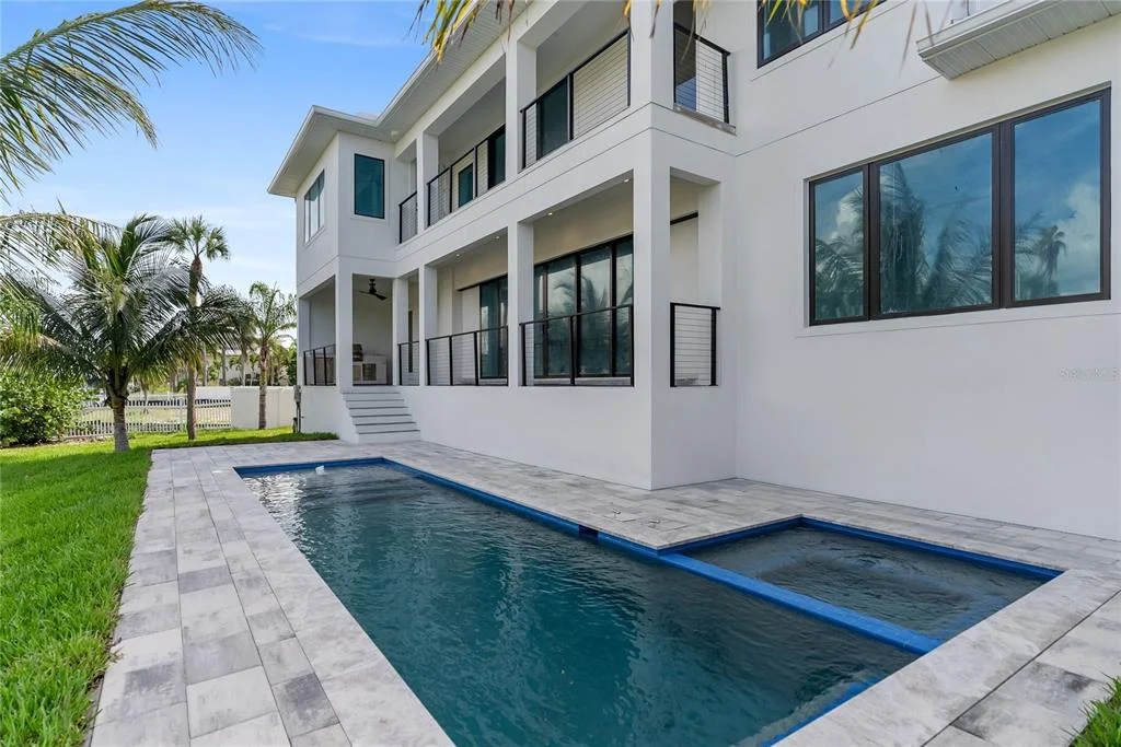 Photo of 569 BAYVIEW DRIVE