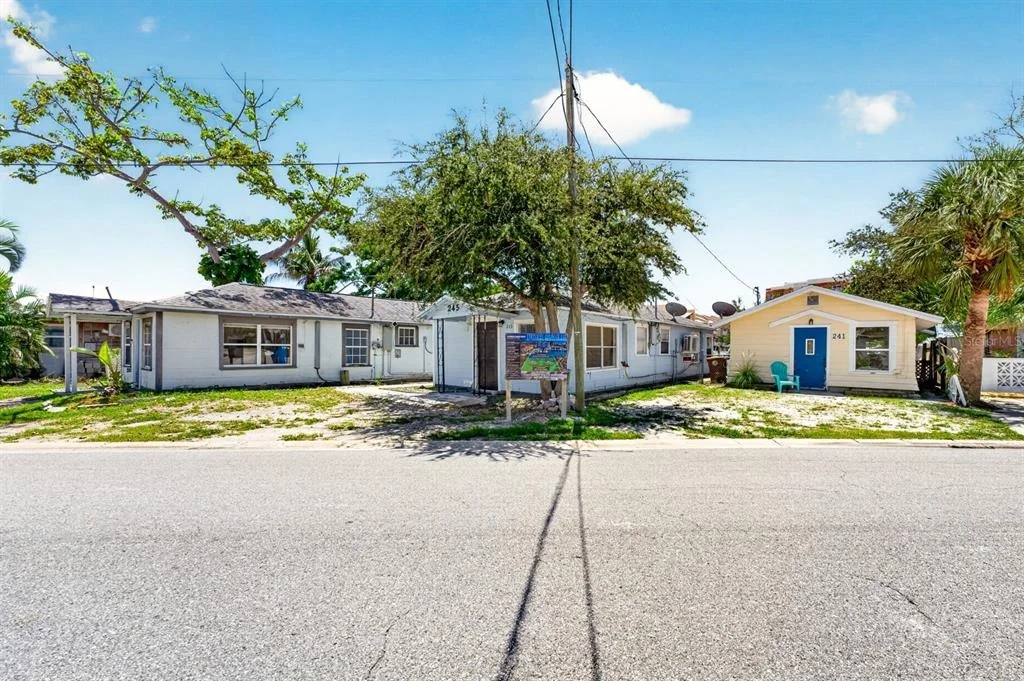 Photo of 249 BOCA CIEGA DRIVE