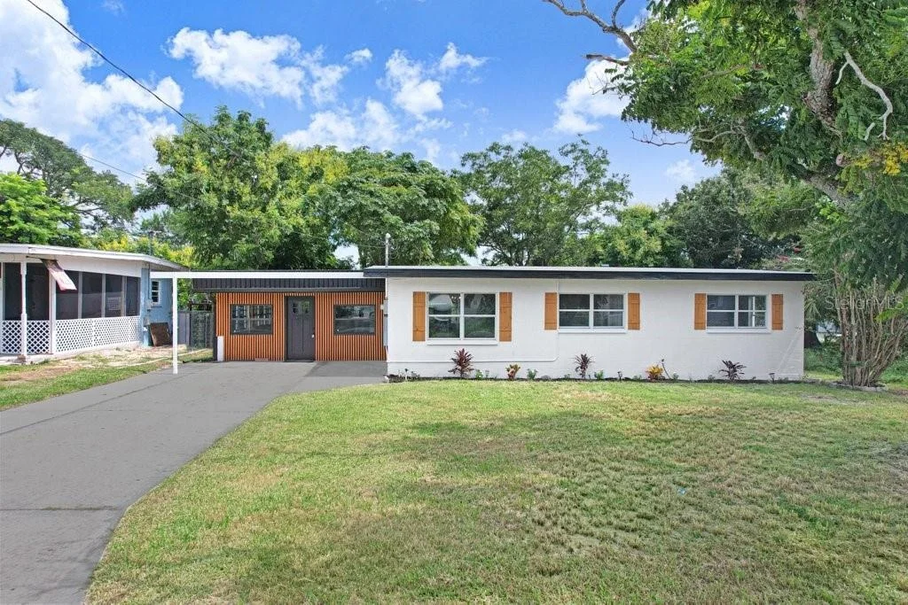 Photo of 124 EDGEWATER DRIVE