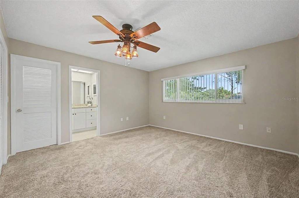 Photo of 7800 FAIRLAWN DRIVE