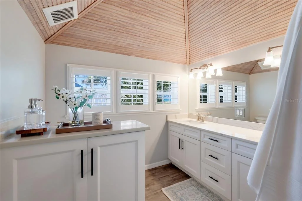 Photo of 17 SEAWATCH DRIVE