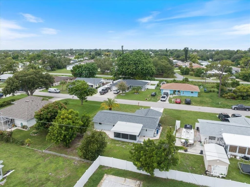 Photo of 3485 ROSLYN ROAD