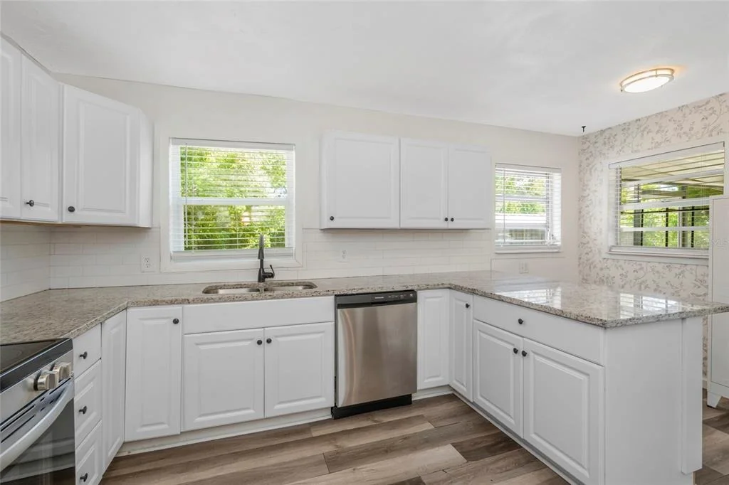 Photo of 7246 SEALAWN DRIVE