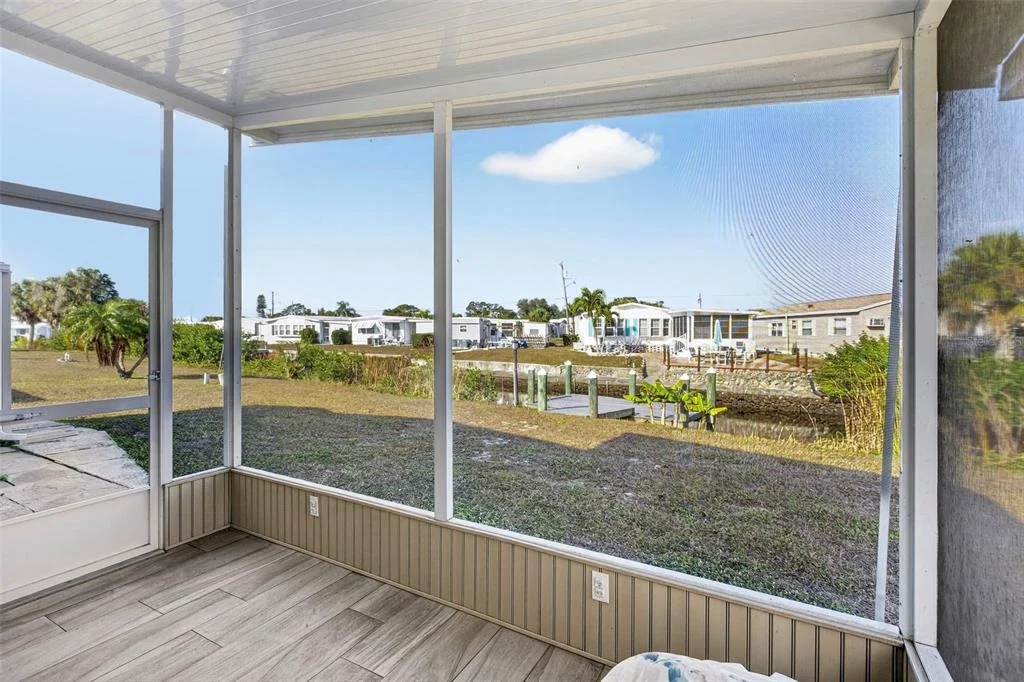 Photo of 320 LA COSTA