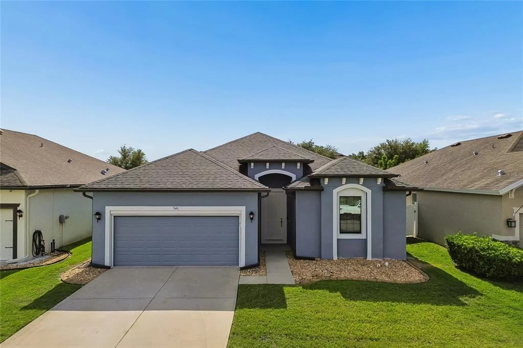 Photo of 943 OLD WINDSOR WAY