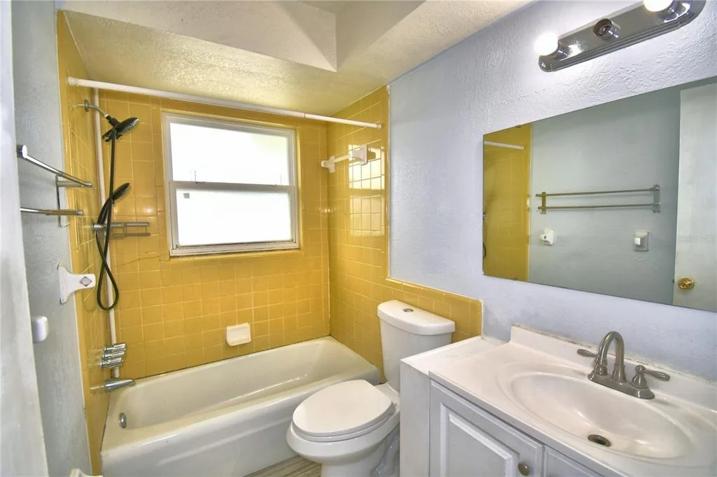 Photo of 153 BROWNING CIR
