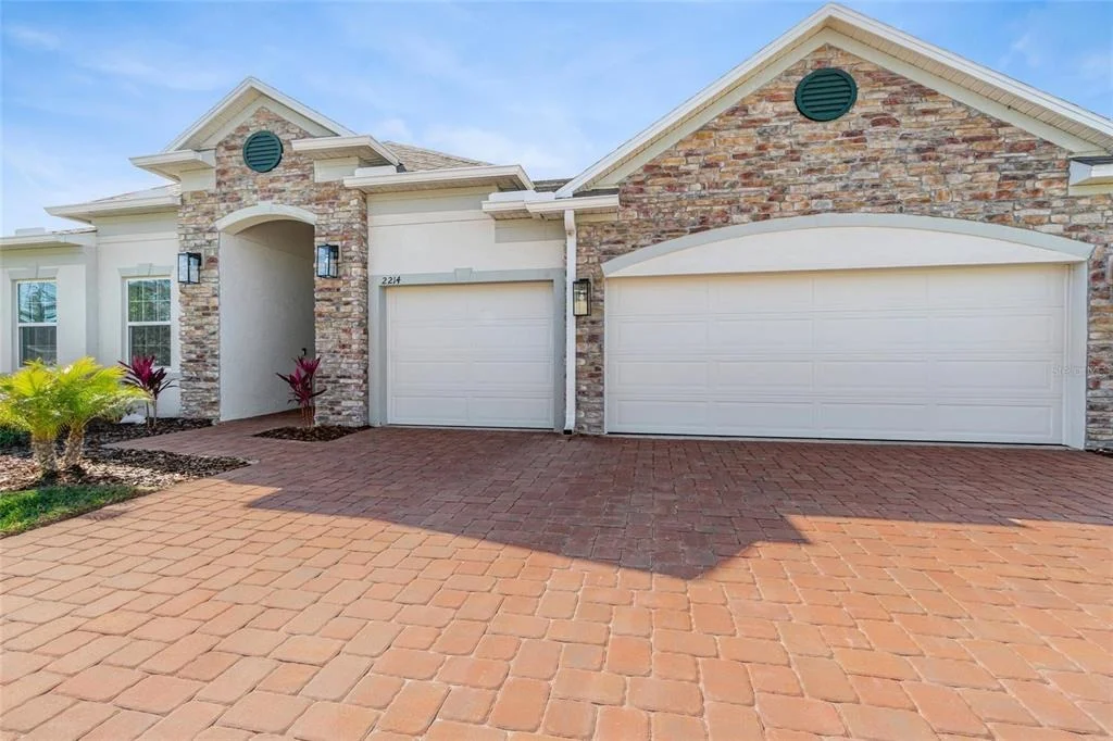Photo of 2214 ELEGANT MANOR CIRCLE