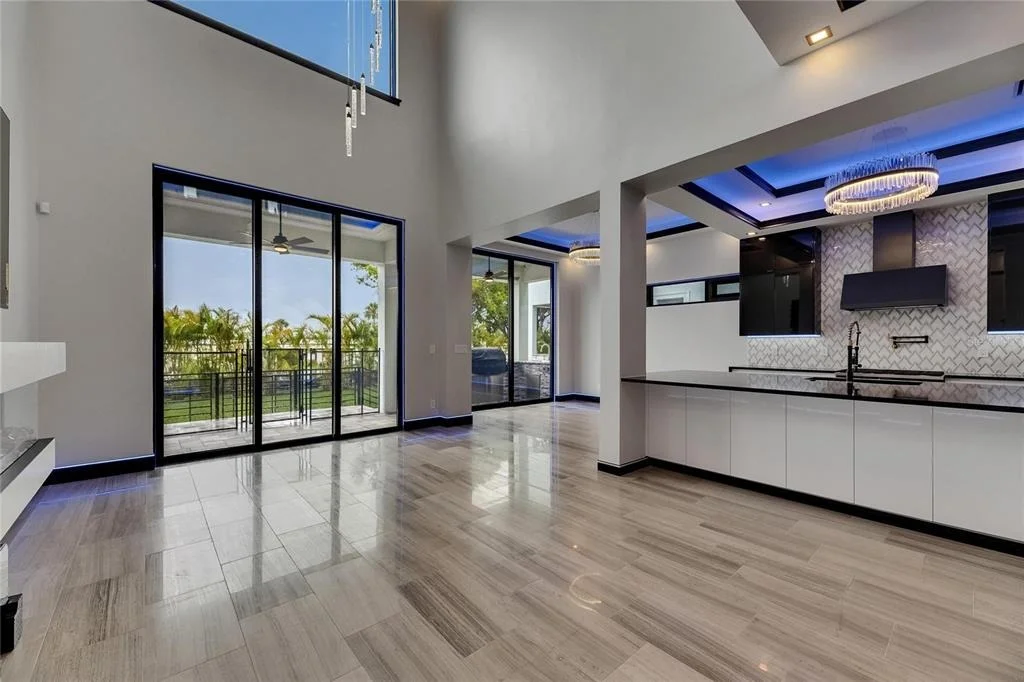 Photo of 6528 SIMONE SHORES CIRCLE
