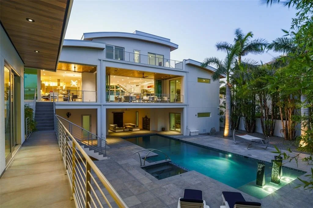 Photo of 1365 HARBOR DRIVE