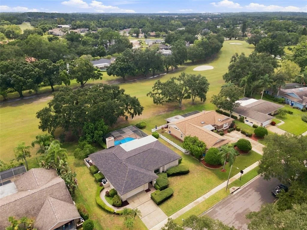 Photo of 550 PALMDALE DRIVE