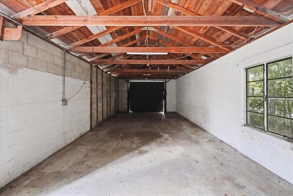 Photo of 2040 OLD DIXIE HIGHWAY