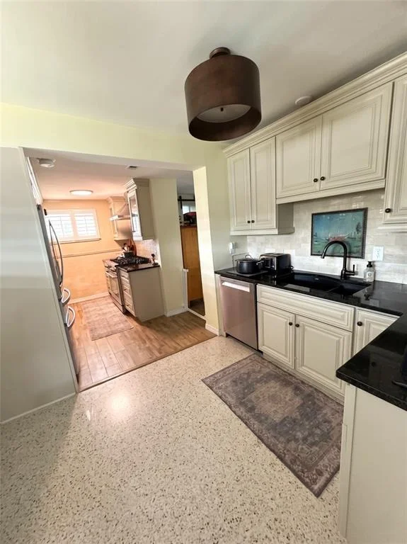 Photo of 2475 TRADE WINDS DRIVE