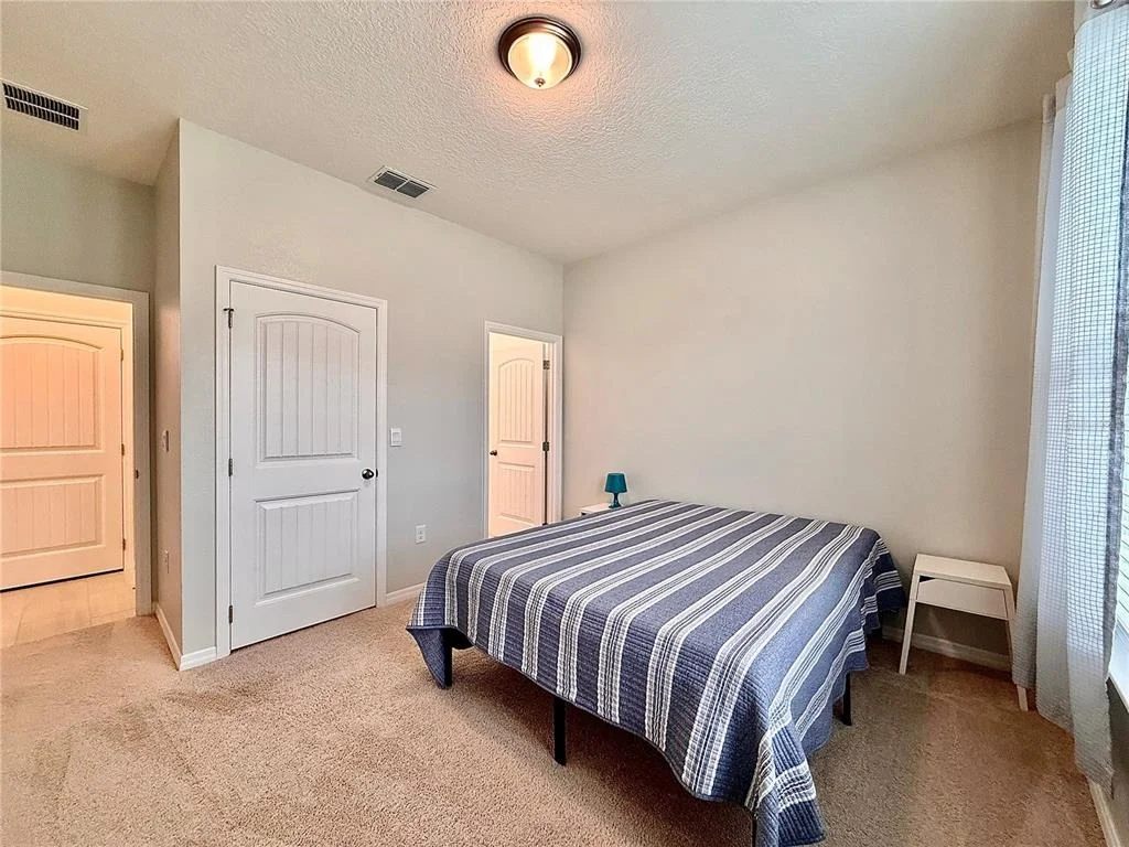 Photo of 17098 WATER SPRING BOULEVARD