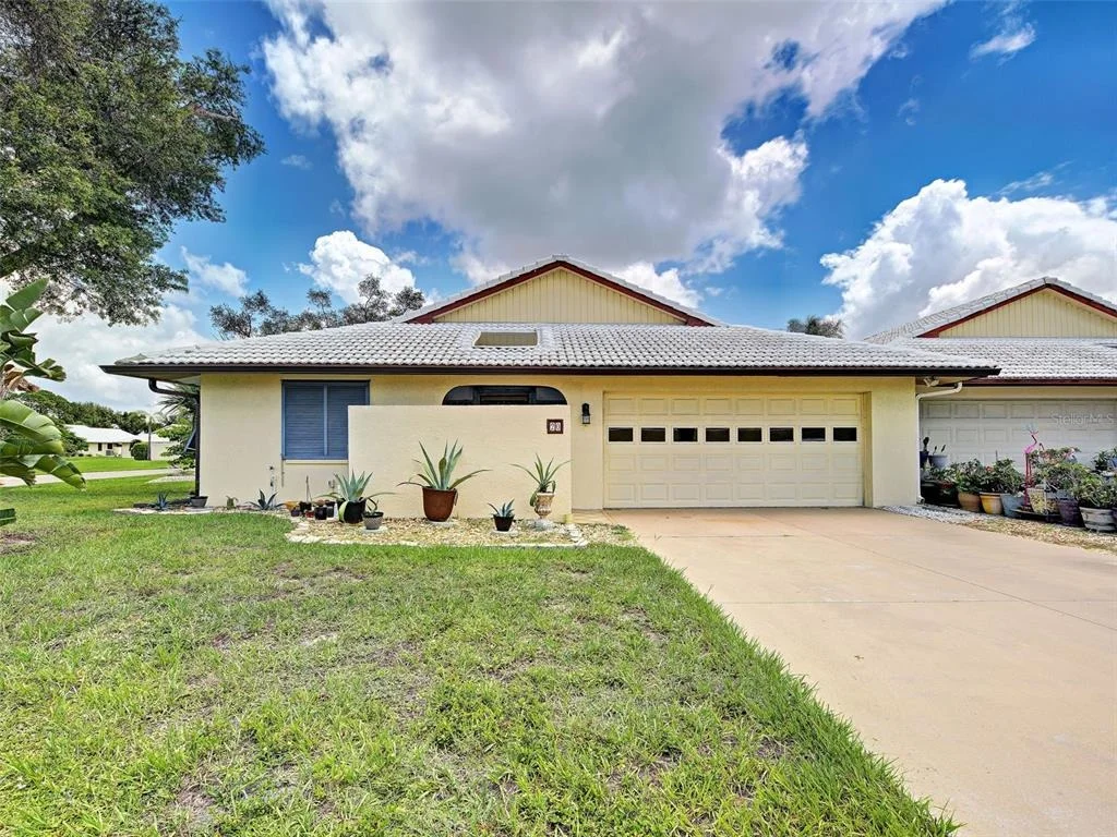 Photo of 20 IDLE SANDS DRIVE