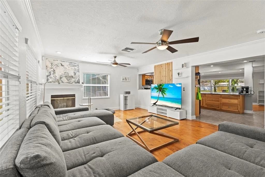 Photo of 5657 OCEANIC ROAD