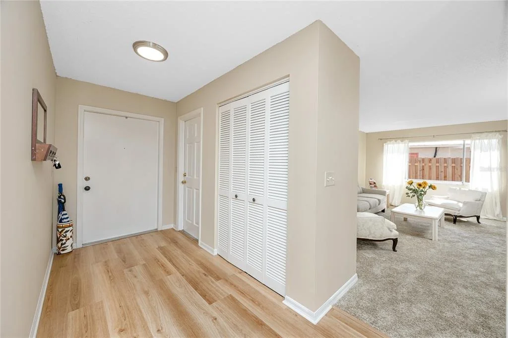 Photo of 14012 CASCADE LANE