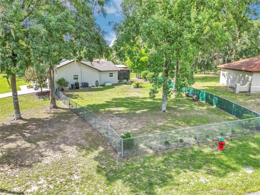 Photo of 814 OAK ROAD