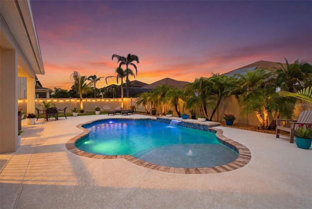 Photo of 19385 PUMMELO DRIVE