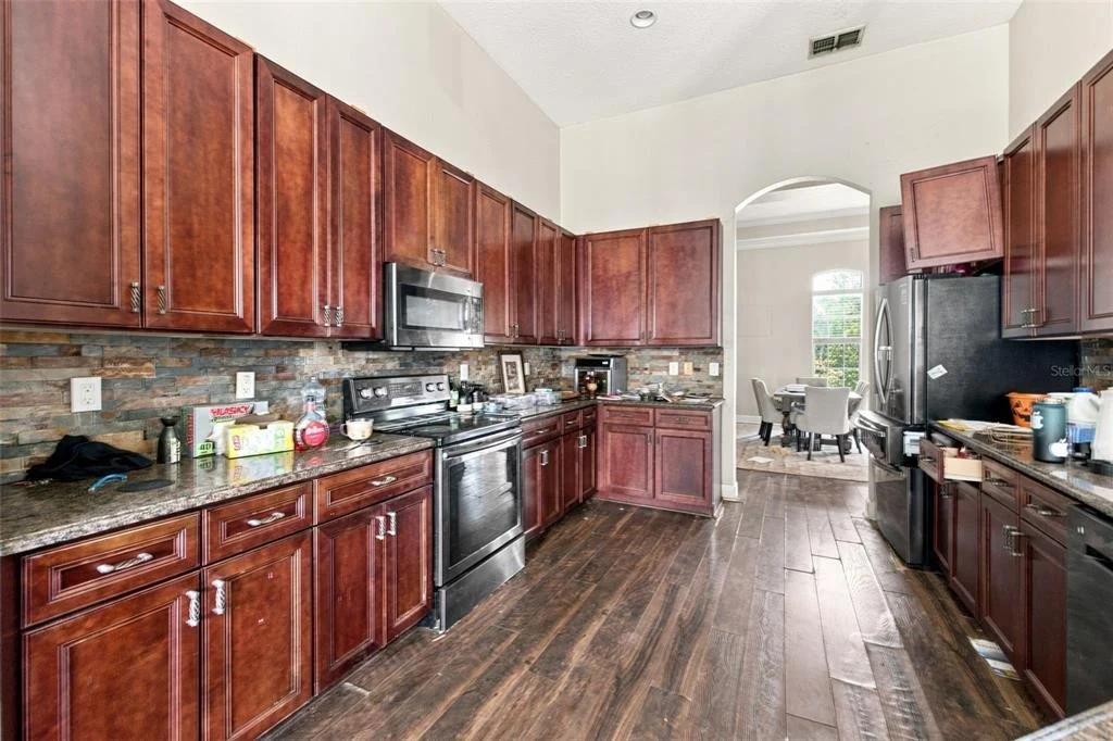 Photo of 5598 THORNGROVE WAY