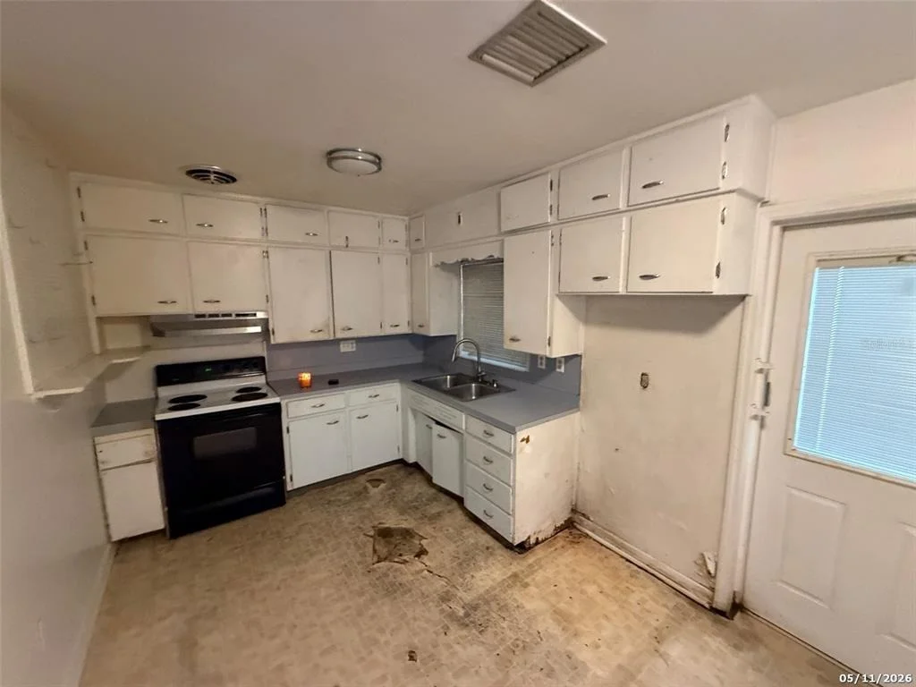 Photo of 2715 DIXIE ROAD