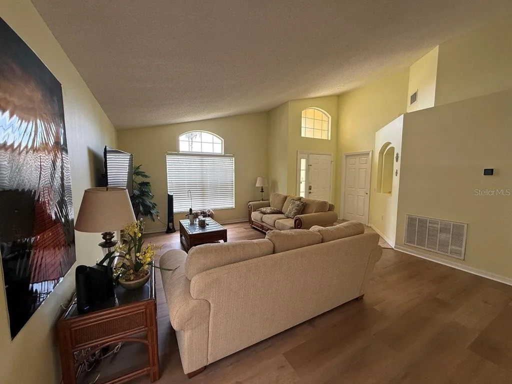 Photo of 318 LANGHAM DRIVE