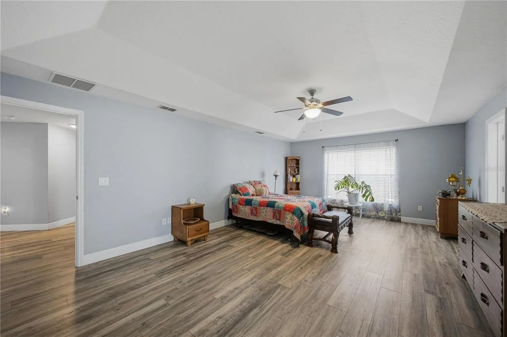 Photo of 6875 SE 11TH PLACE