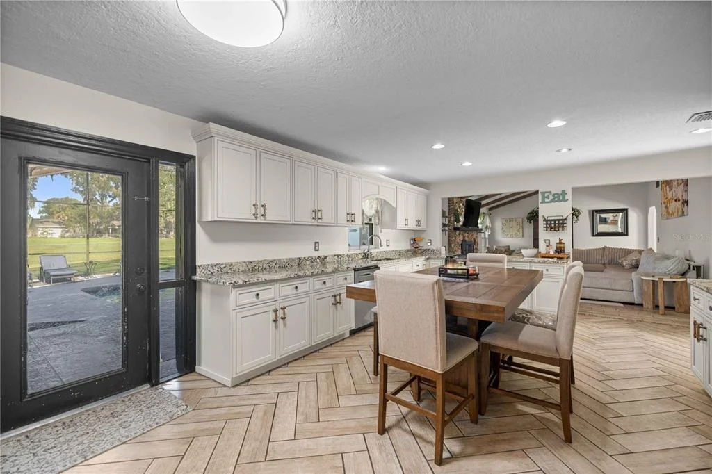 Photo of 1166 SE 44TH AVENUE