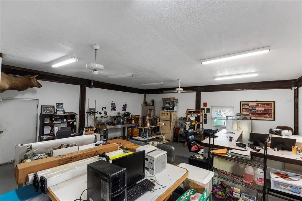 Photo of 15058 BALM ROAD