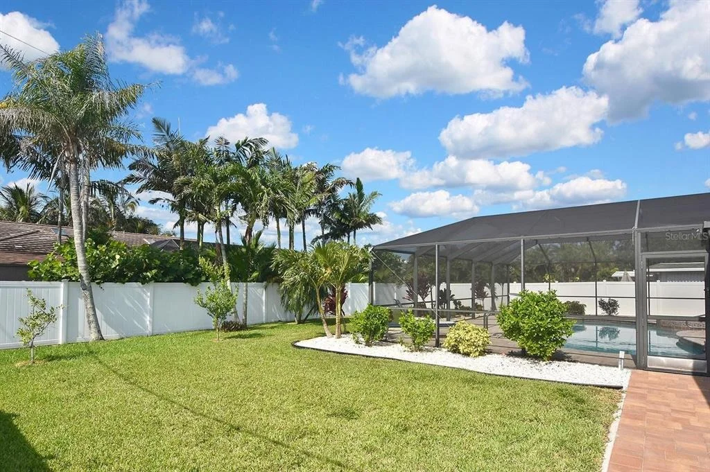 Photo of 429 DARLING DRIVE