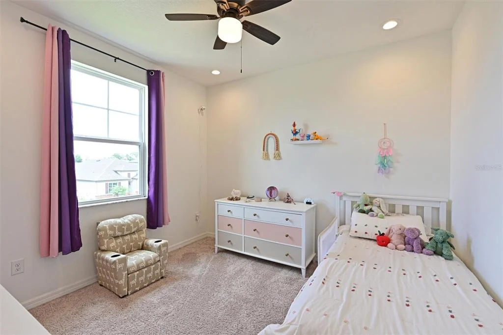 Photo of 11124 MOONSAIL DRIVE