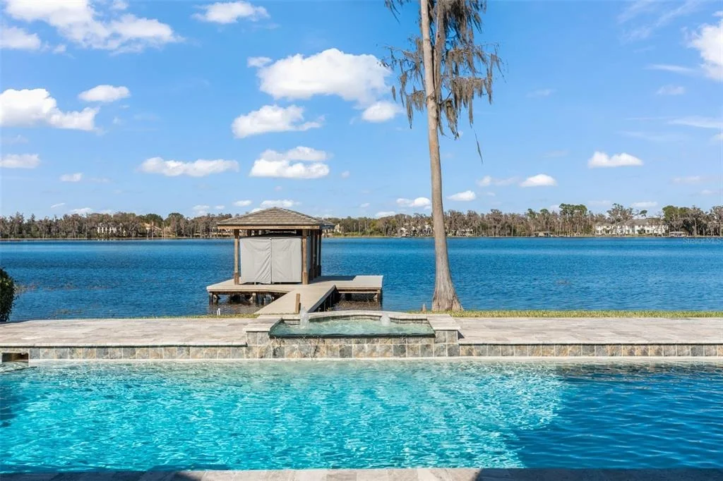 Photo of 6462 DEACON CIR