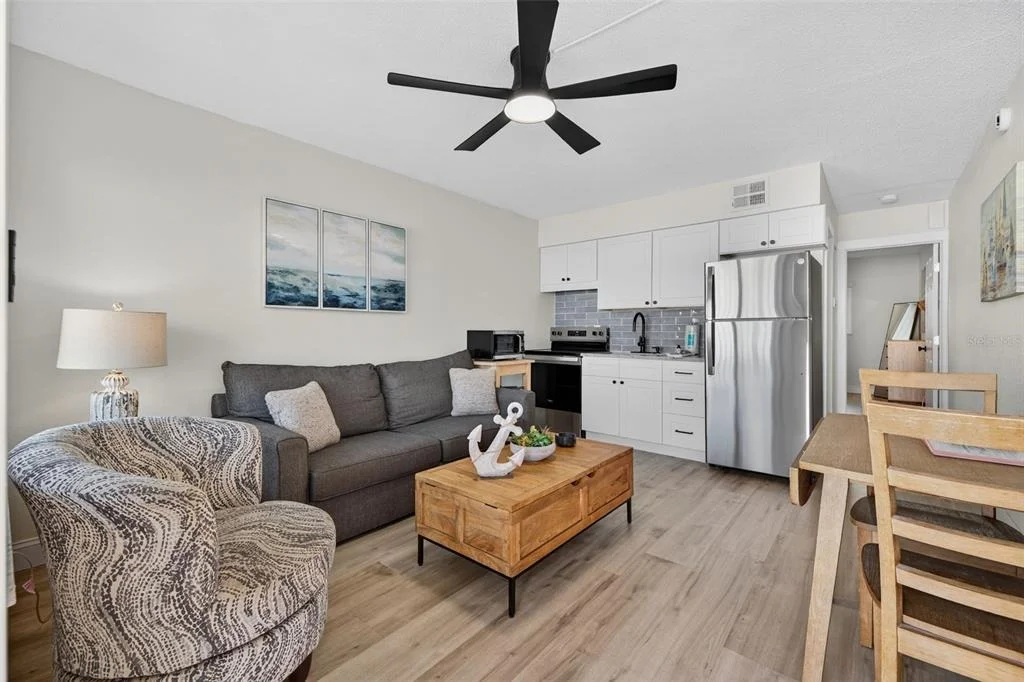 Photo of Unit 5 at 14251 GULF BOULEVARD