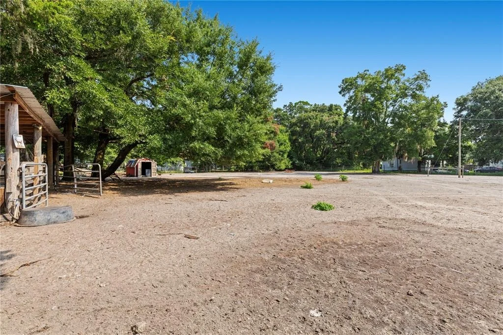 Photo of 85276 HARTS ROAD