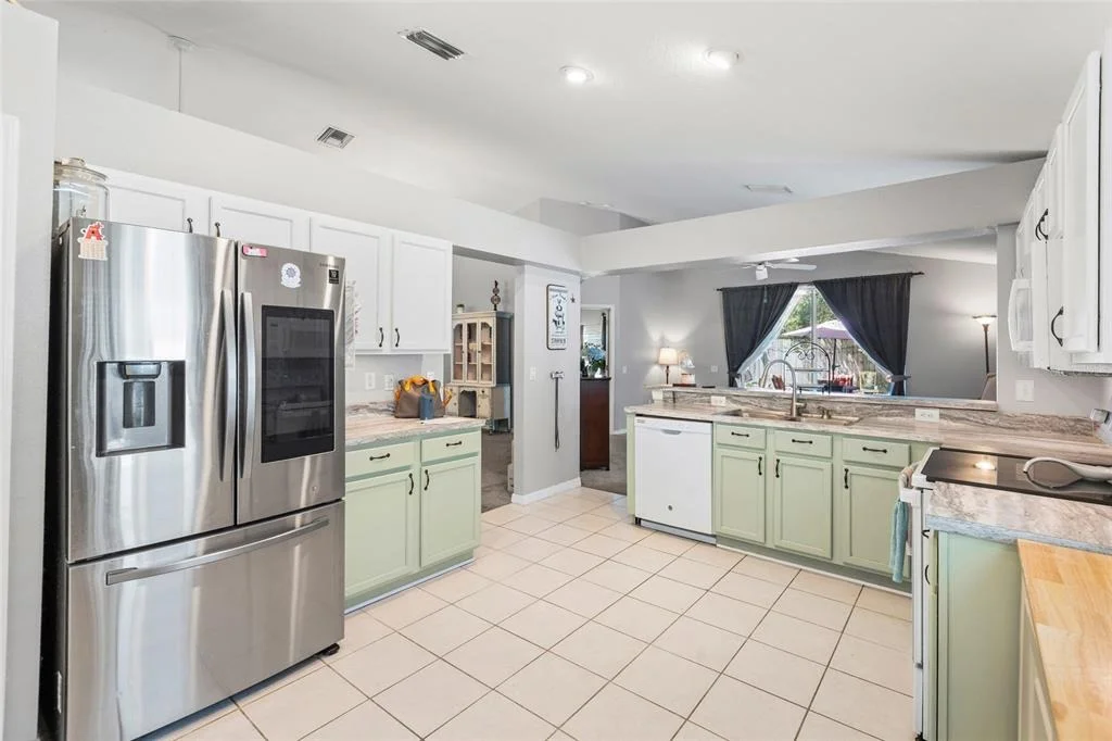 Photo of 614 SOMERSTONE DRIVE
