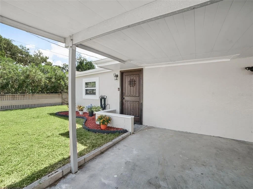 Photo of 6726 UDELL LANE