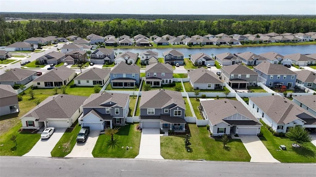 Photo of 123 OAKLEAF WAY