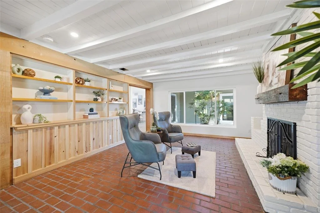 Photo of 1856 FRANCIS DRIVE