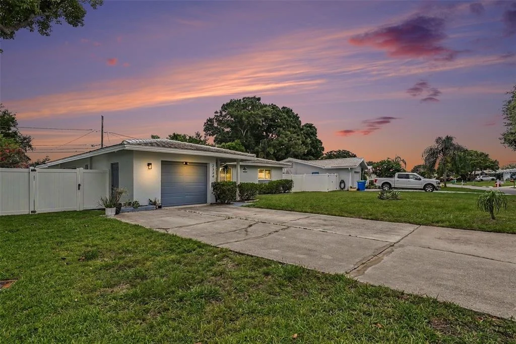 Photo of 2334 TUDOR LANE