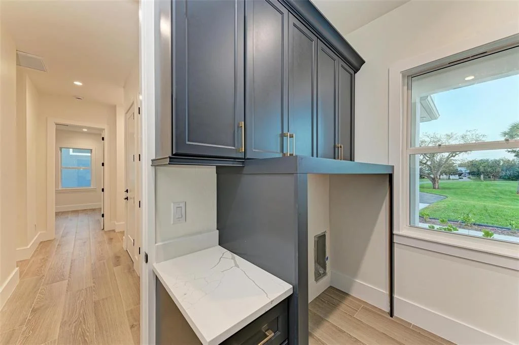 Photo of 6100 RIVERSIDE DRIVE