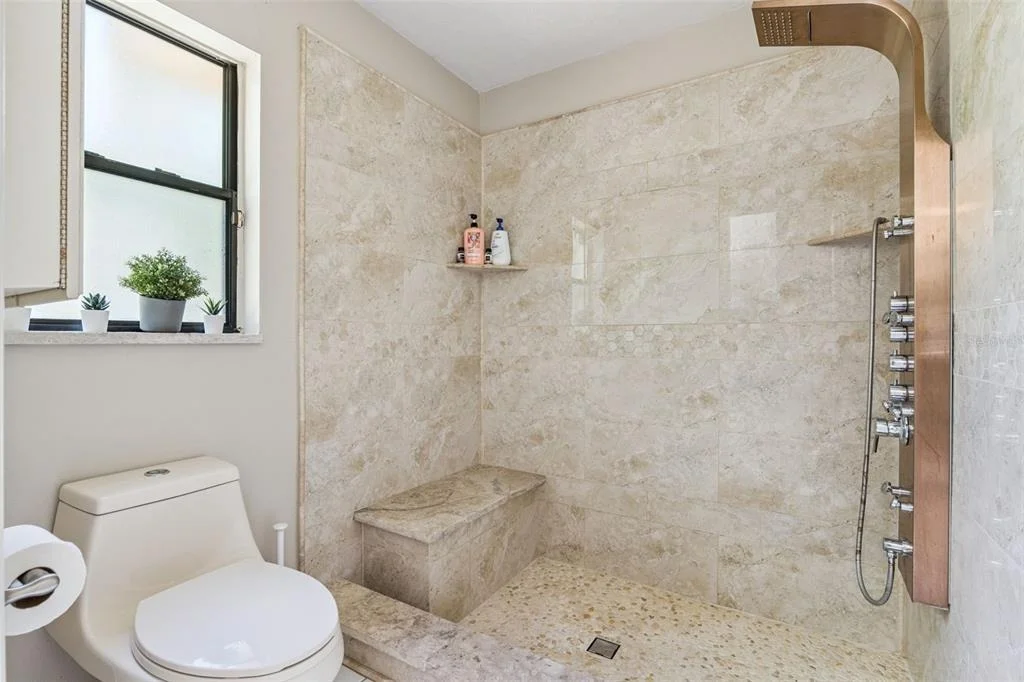 Photo of 1462 DEER LAKE CIRCLE
