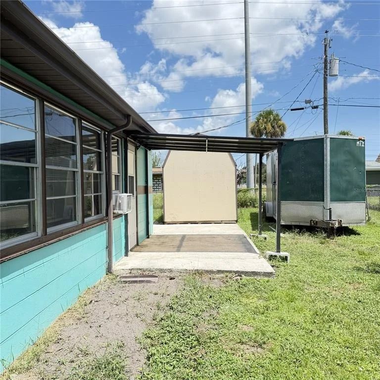 Photo of 2884 TROPIC RD
