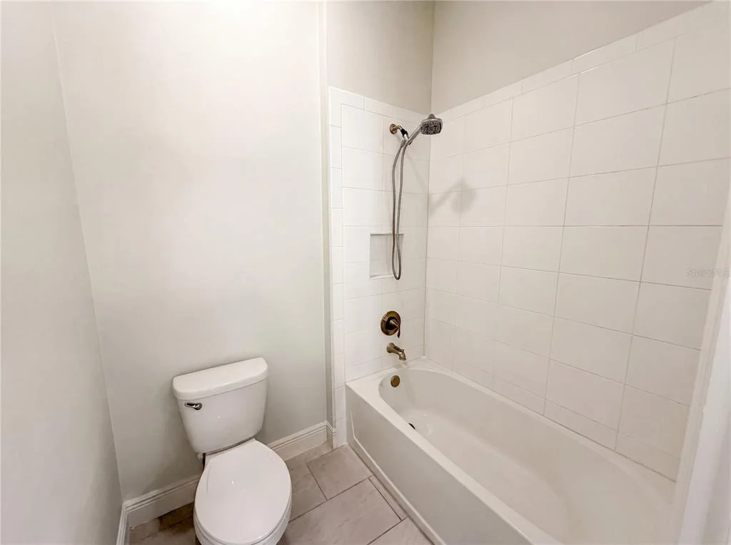 Photo of 432 NOWELL LOOP