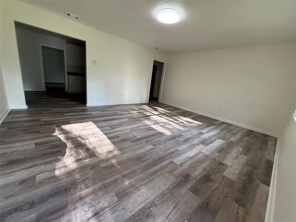 Photo of 2100 SE 50TH STREET
