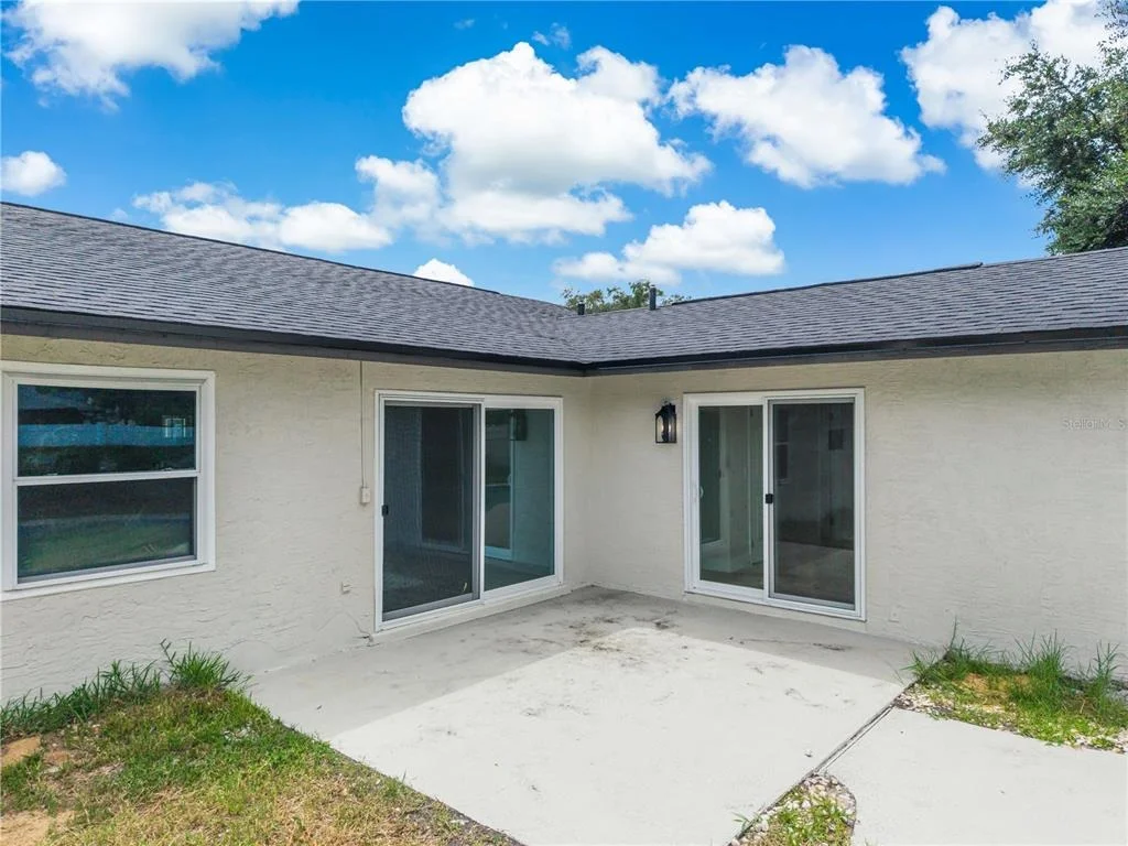 Photo of 8624 BAYLOR CIRCLE