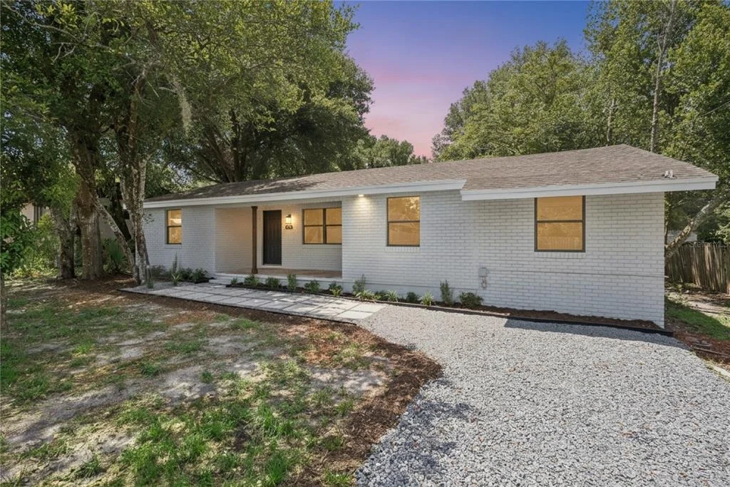 Photo of 137 LUCERNE DRIVE