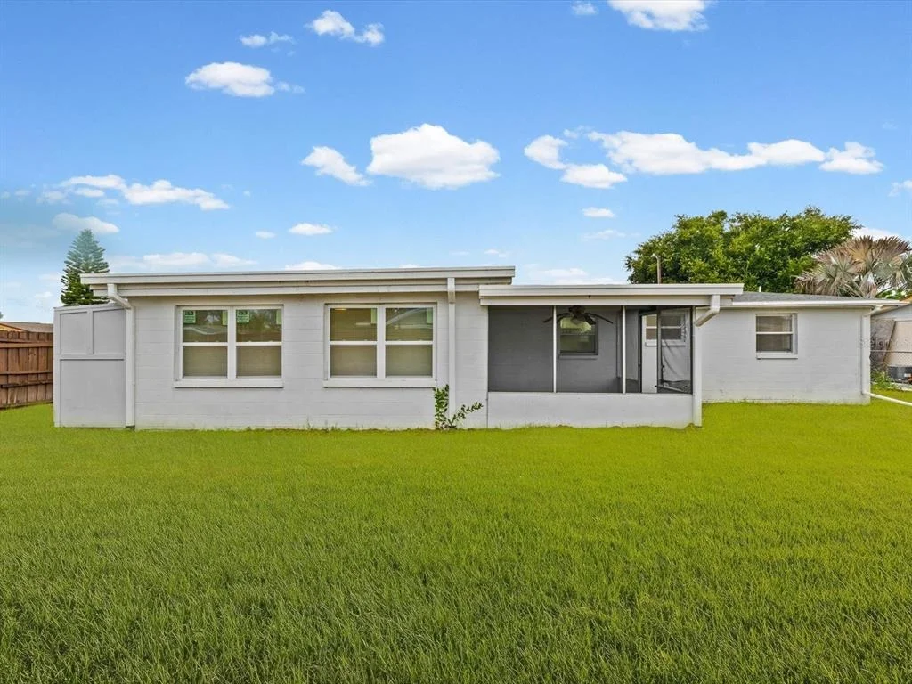 Photo of 4004 SCARLET MAPLE DRIVE