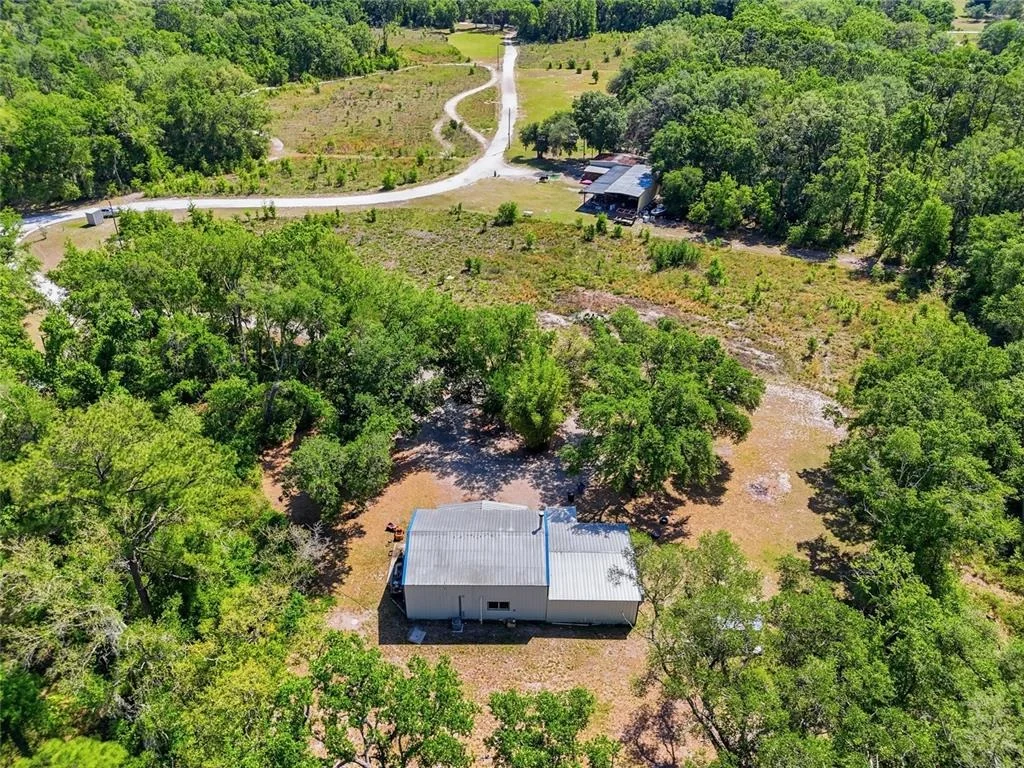Photo of 401 SE FALCON ROAD