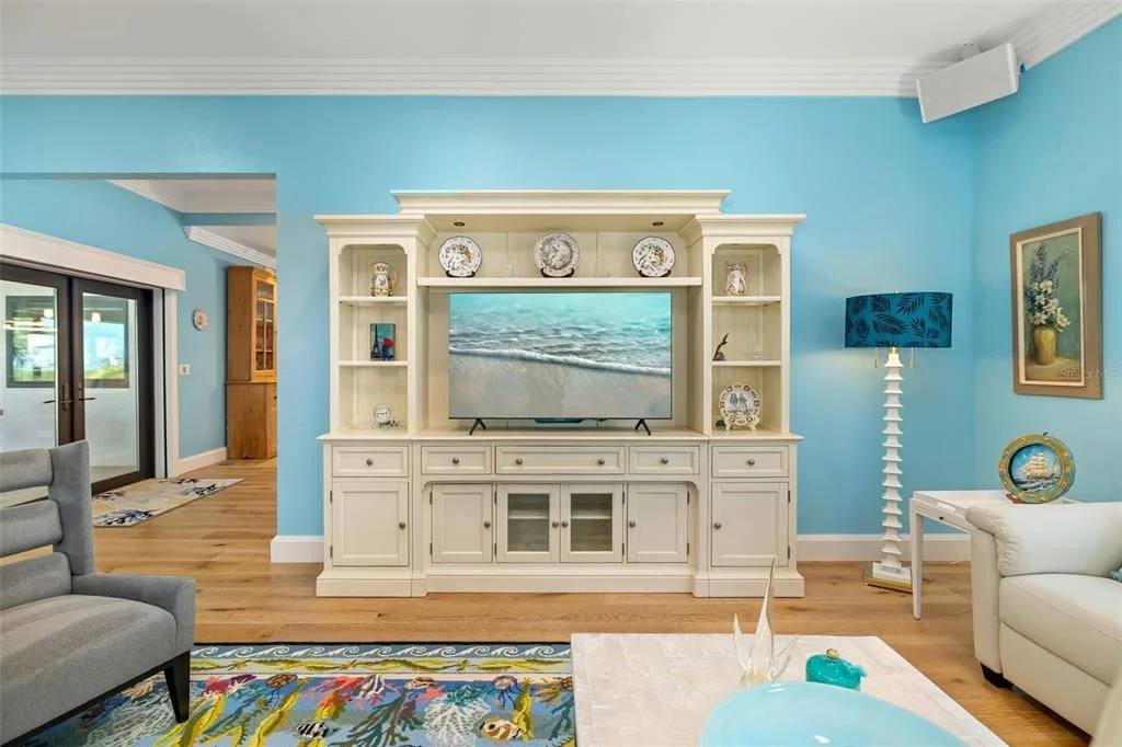 Photo of 560 HARBOR COVE CIRCLE