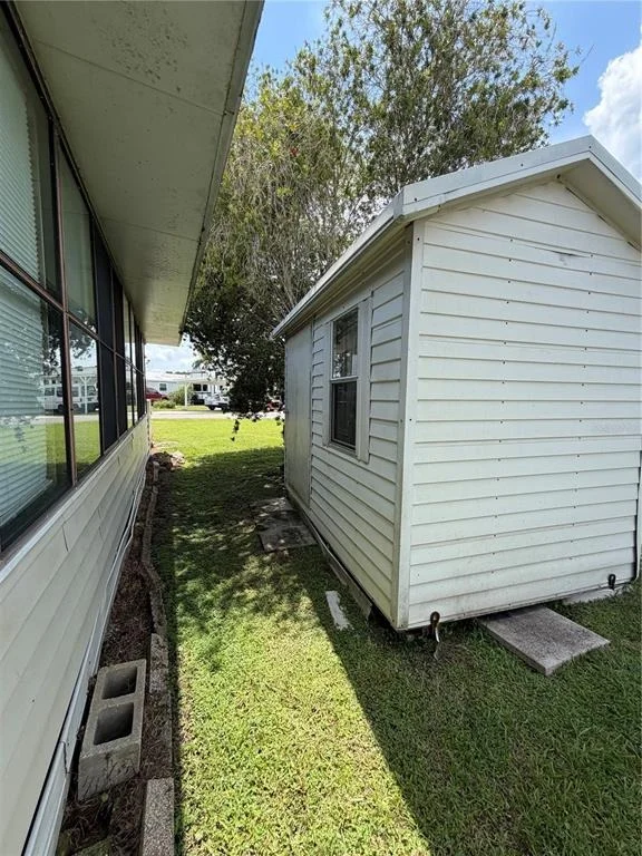 Photo of 41 EAGLE POINT N