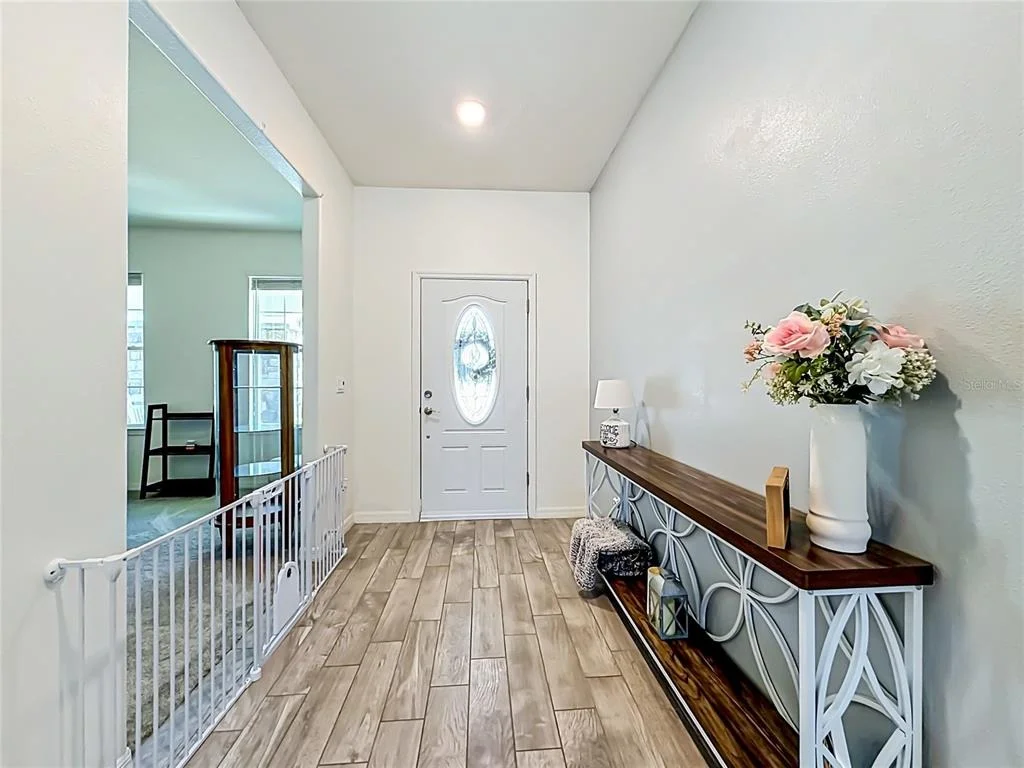 Photo of 2323 NUTHATCH STREET